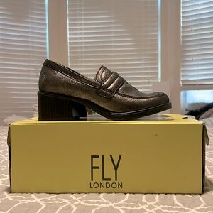 Fly London Leather Slip On Platform Loafers, graphite, Women's 37 size 7 NWB